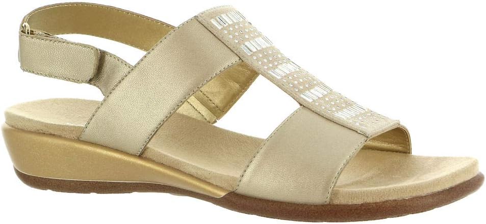 fashionable sandals for women